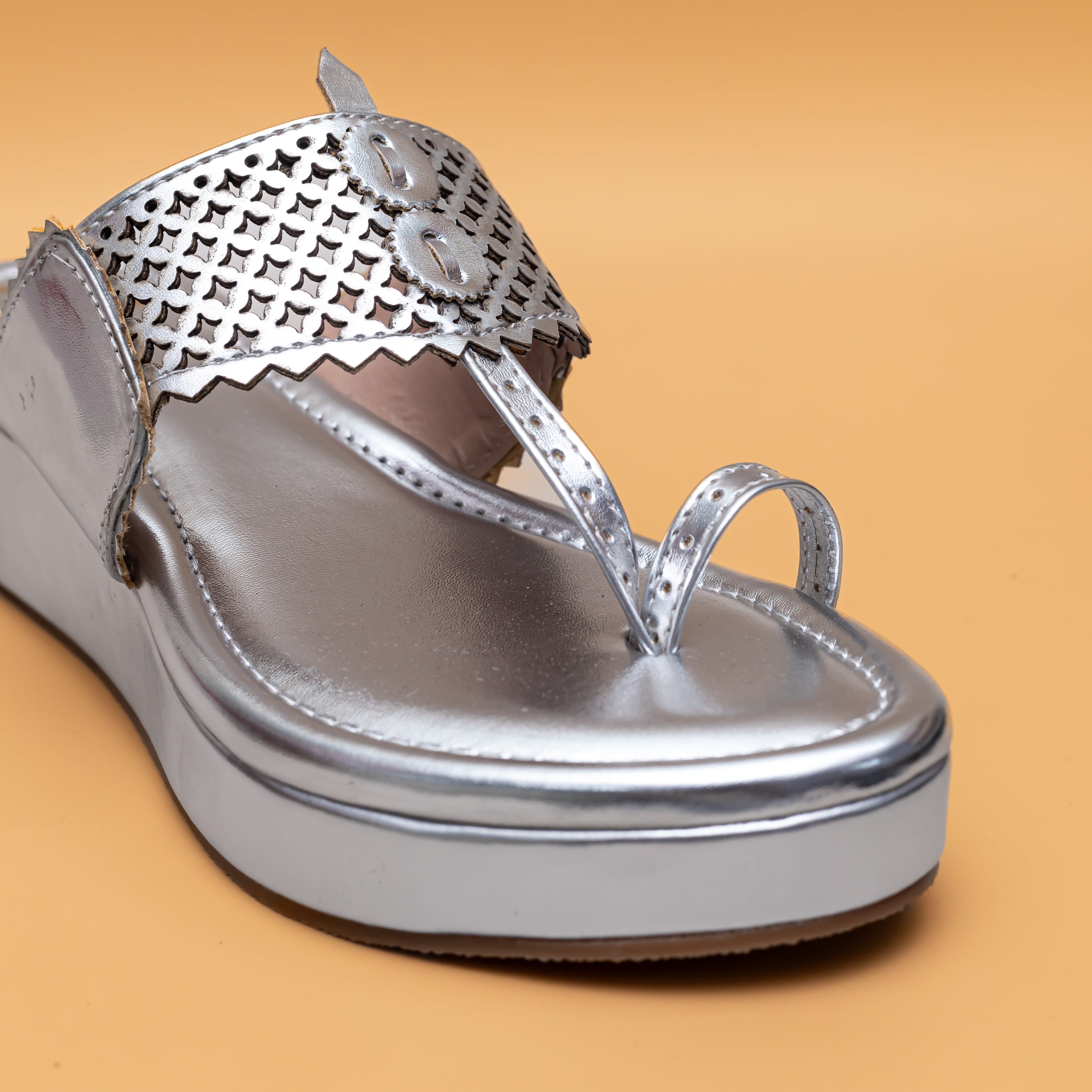 Traditional Jharokha Kolhapuri Platforms - Silver