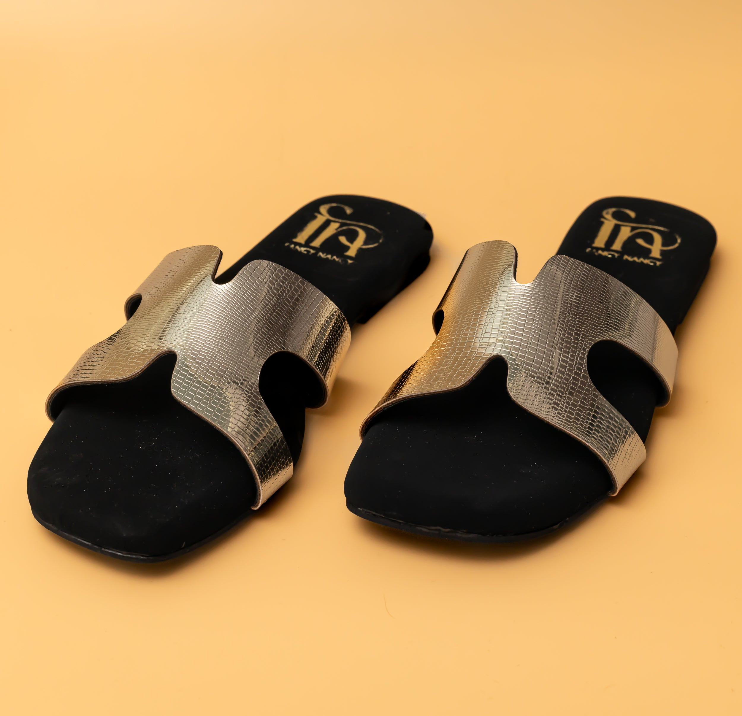 H Flats - Gold