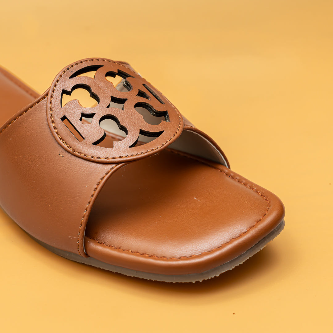 Tee Shape Slippers - Tan