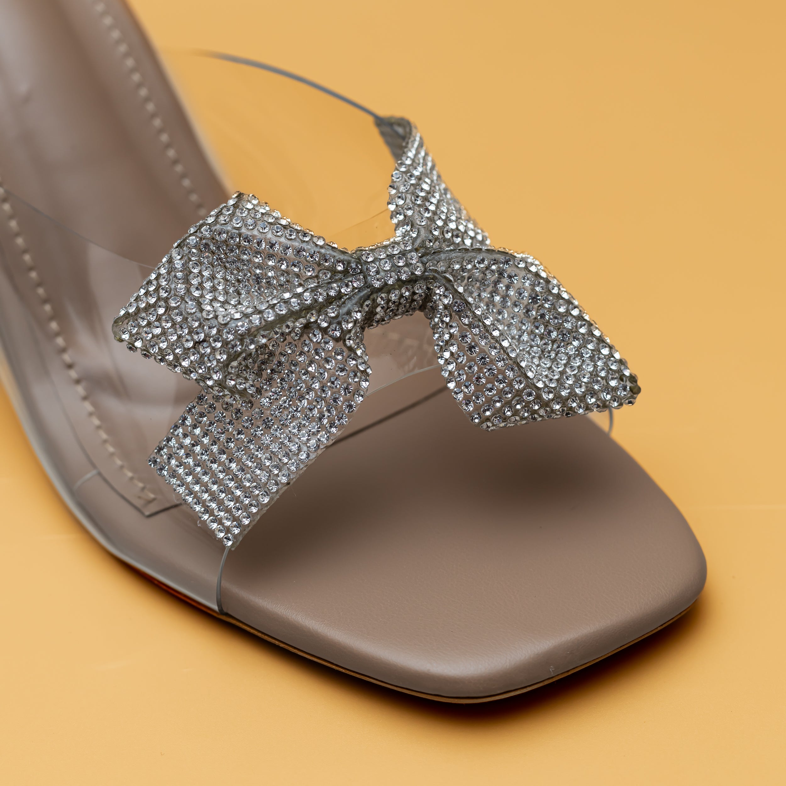 Shimmer Bow Heels - Nude