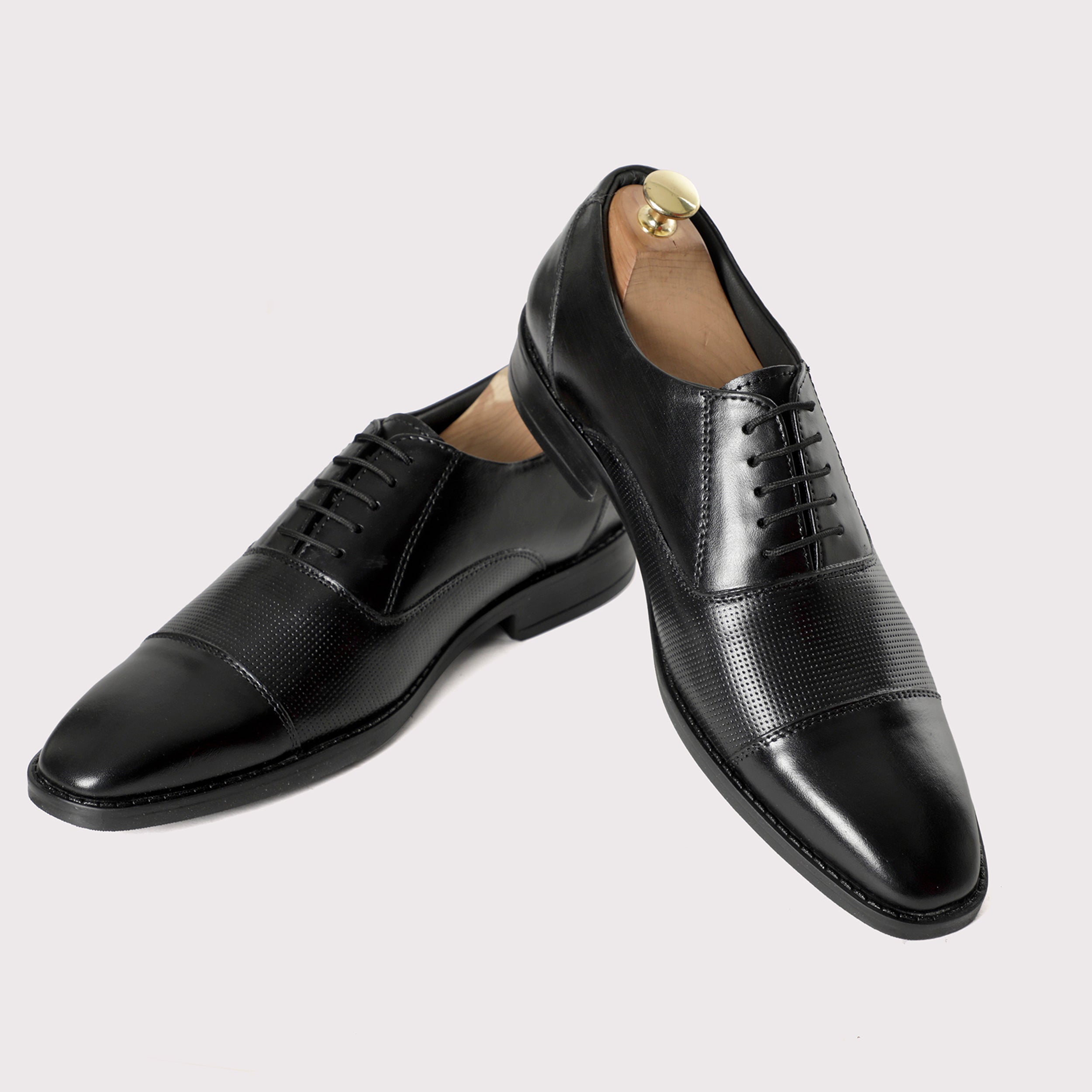 Specter Oxfords – Black