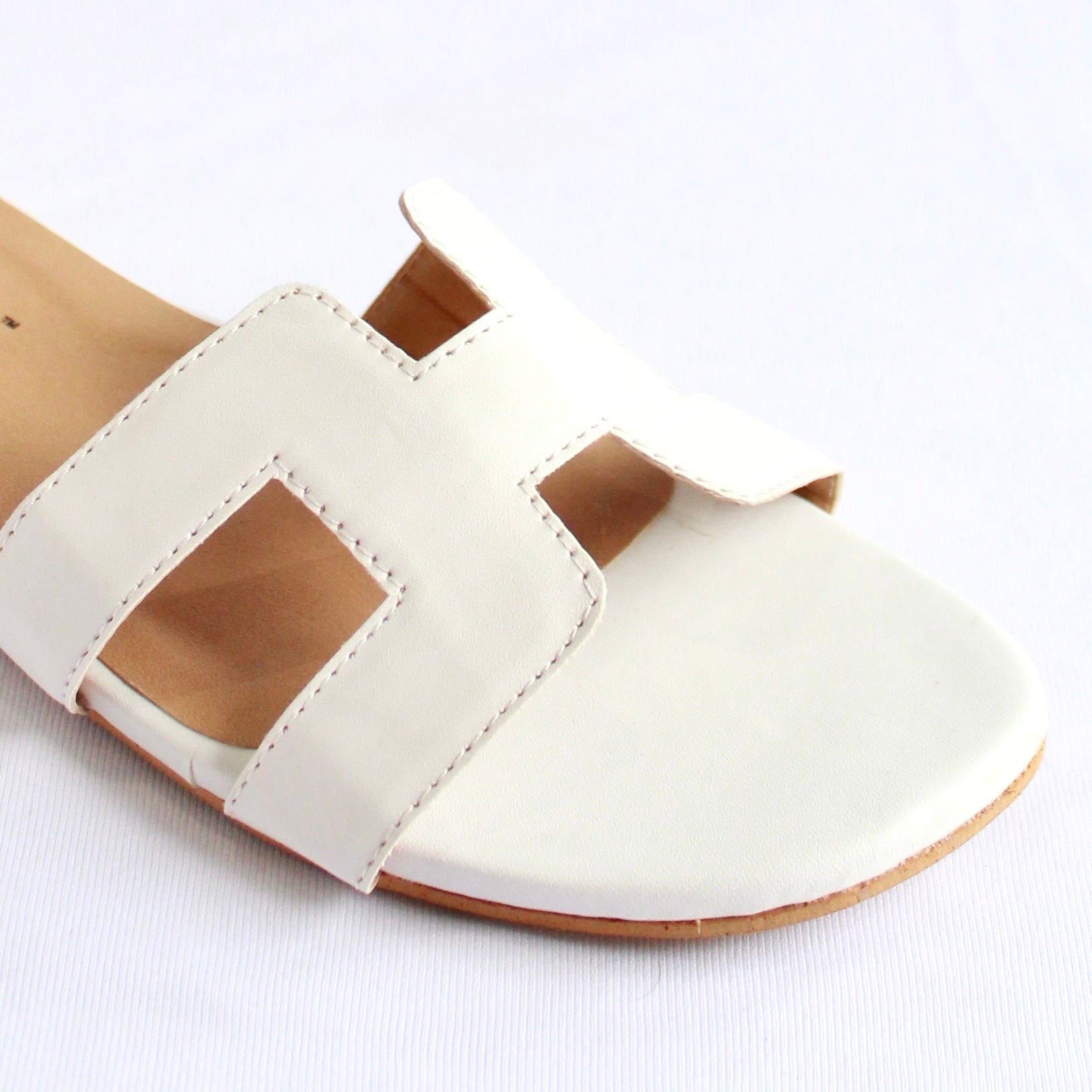 H Style Flats - White
