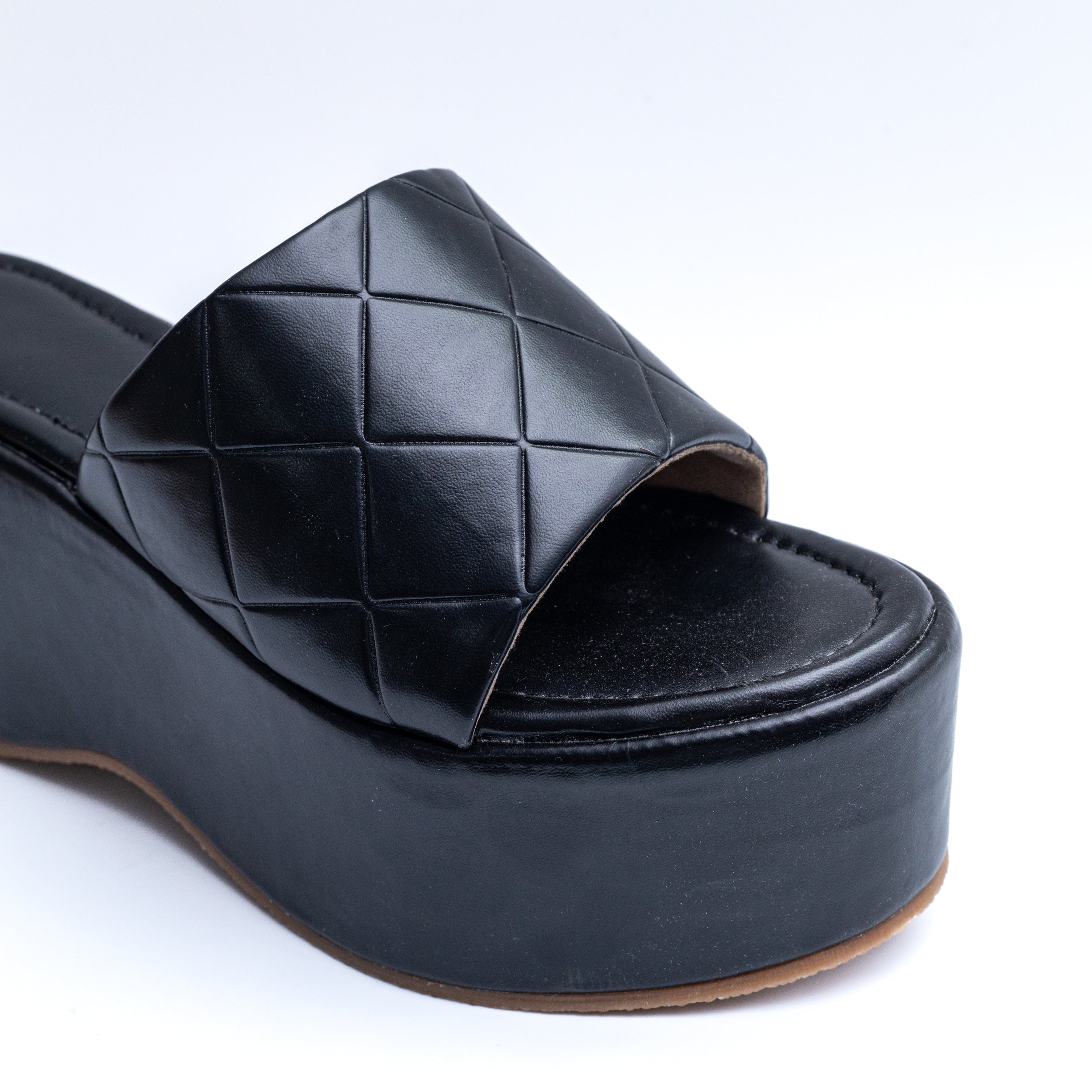 Quilted Chunky Platform - Black