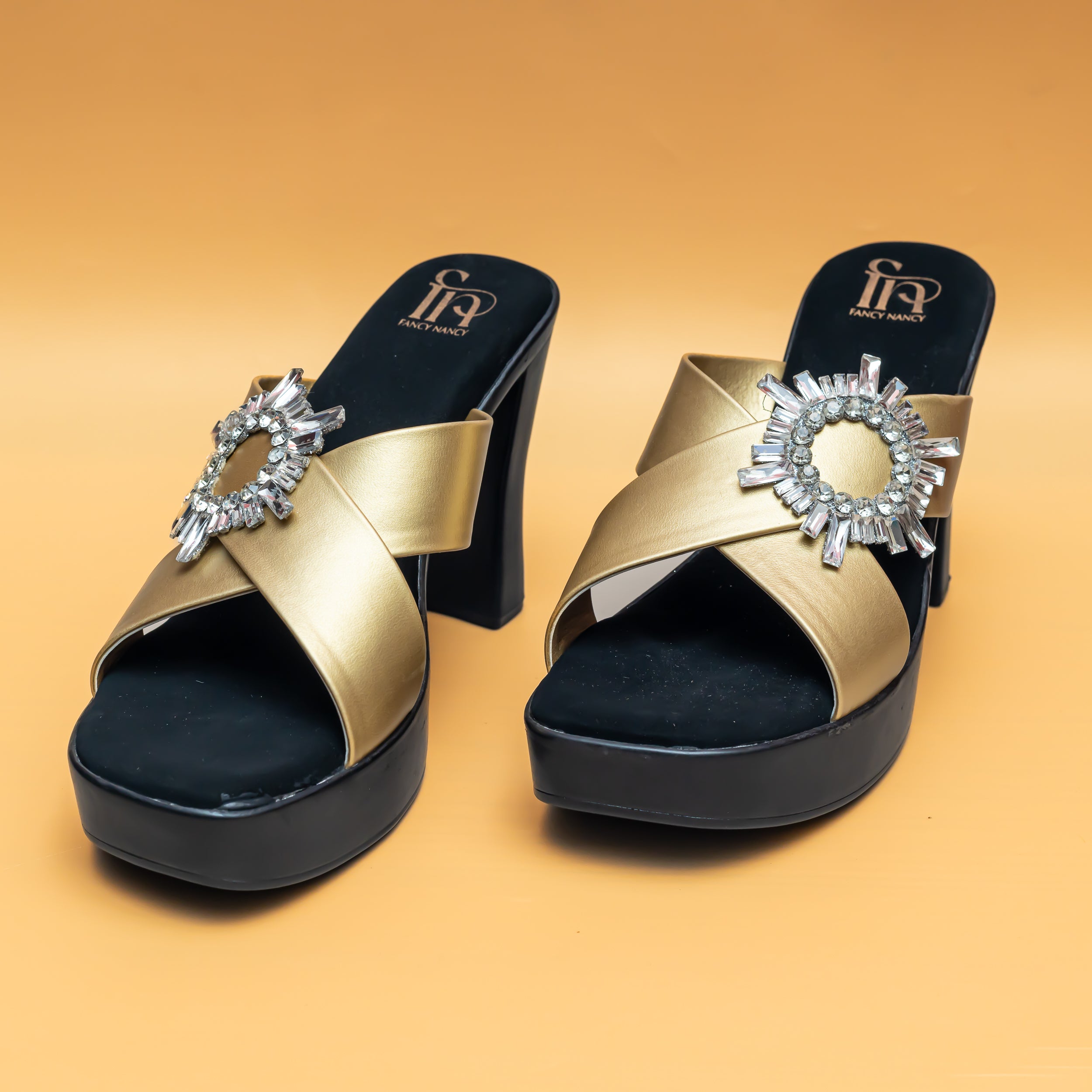 Rhinestone Broach Platforms - Gold