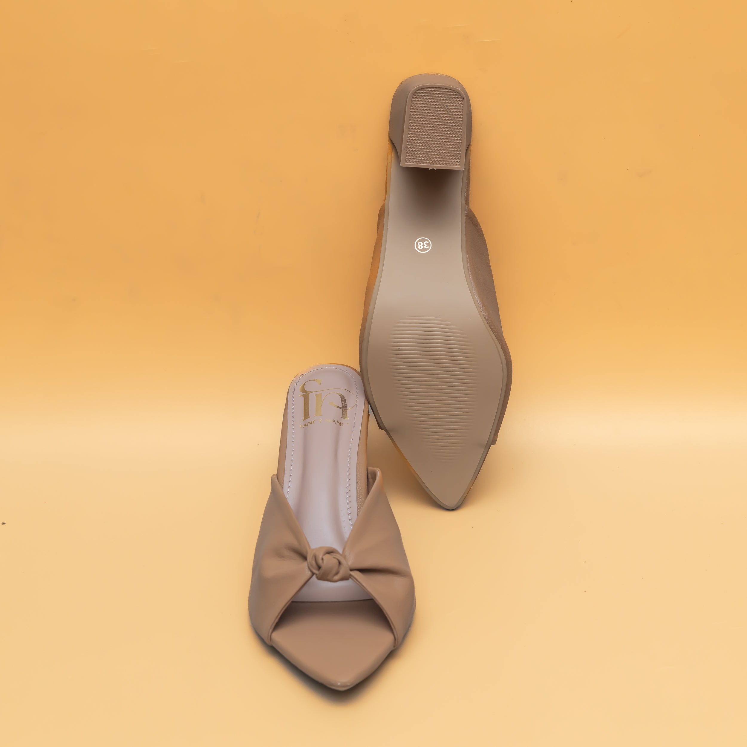 Knotty Heel Mules - Beige