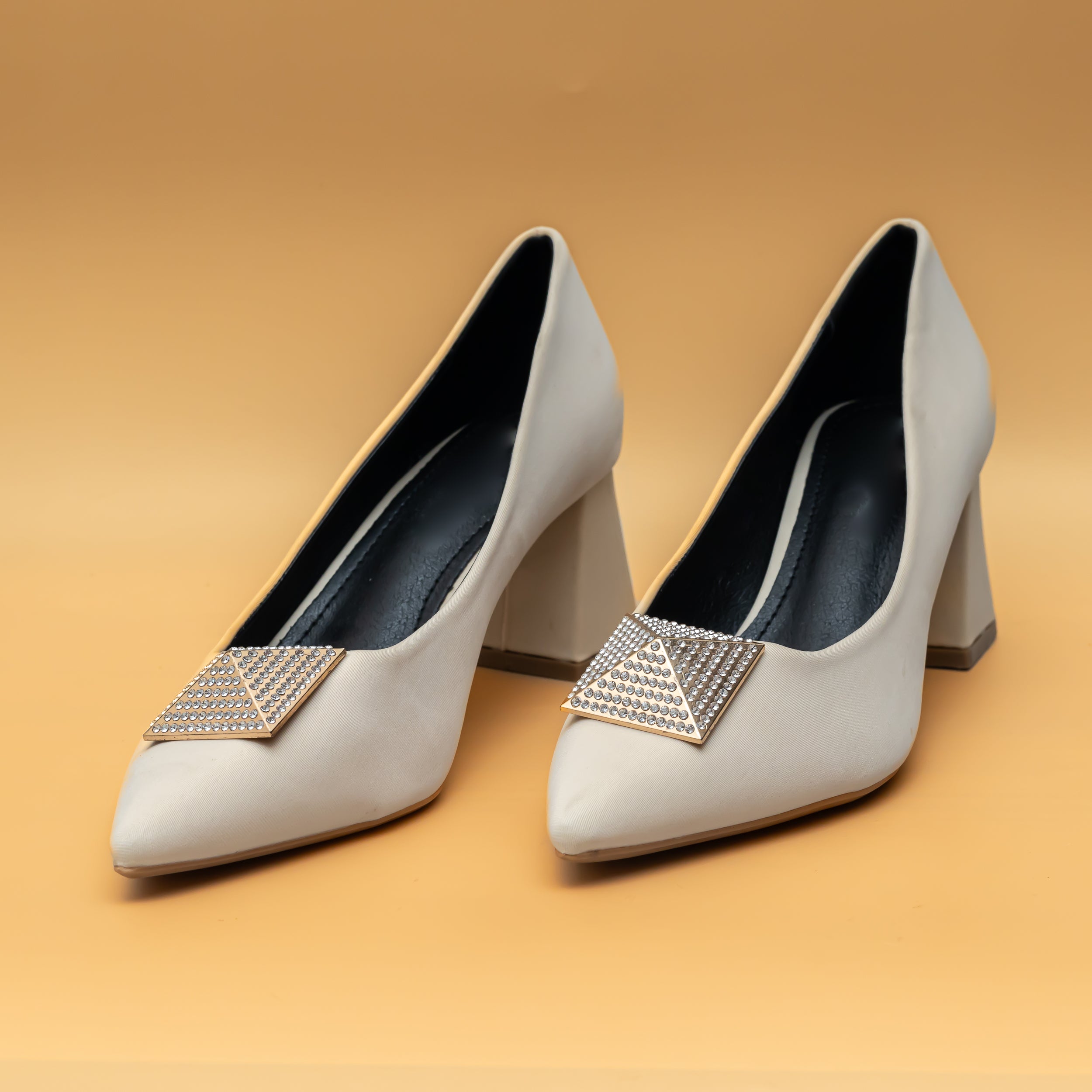 Pyramid Broach Pumps - Beige