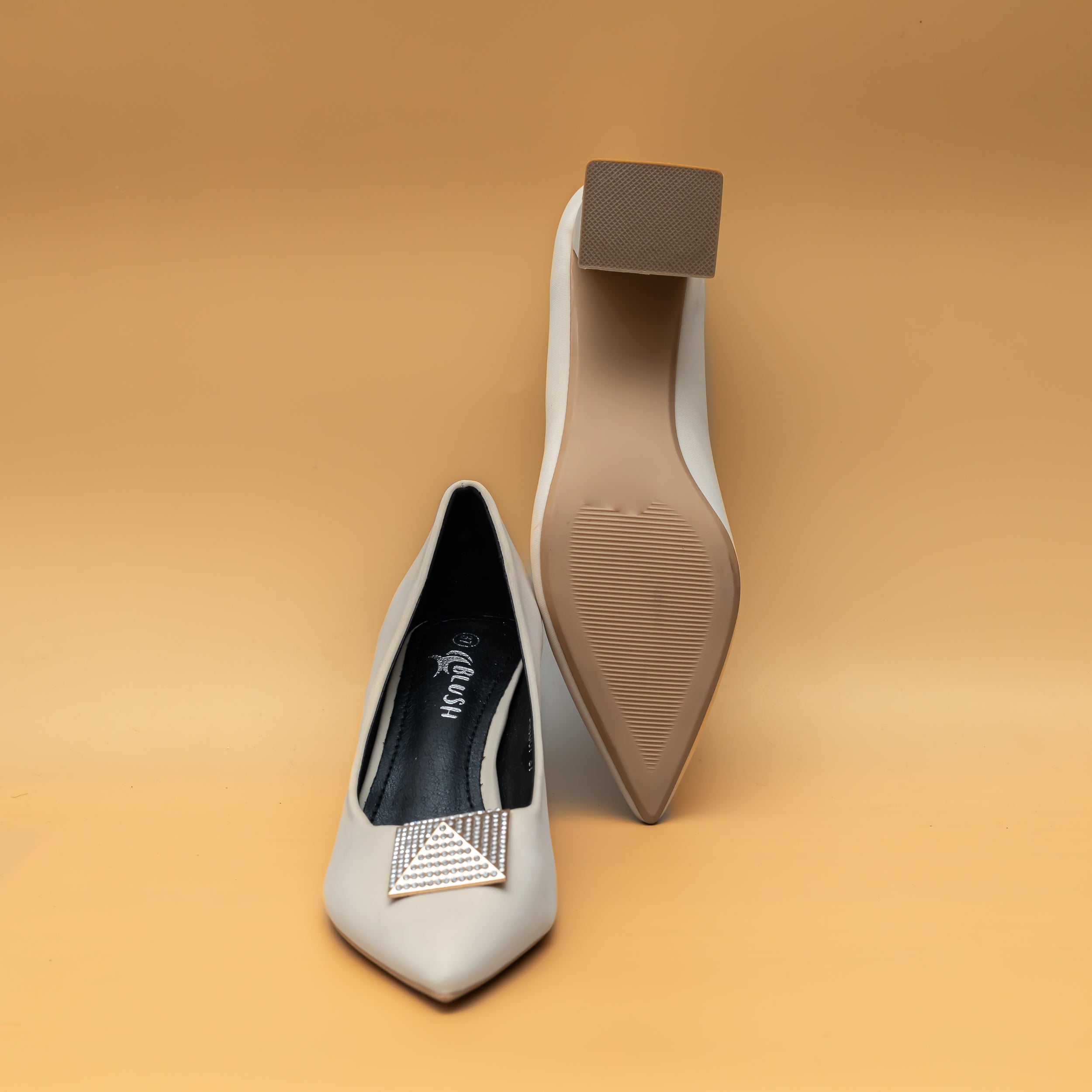 Pyramid Broach Pumps - Beige