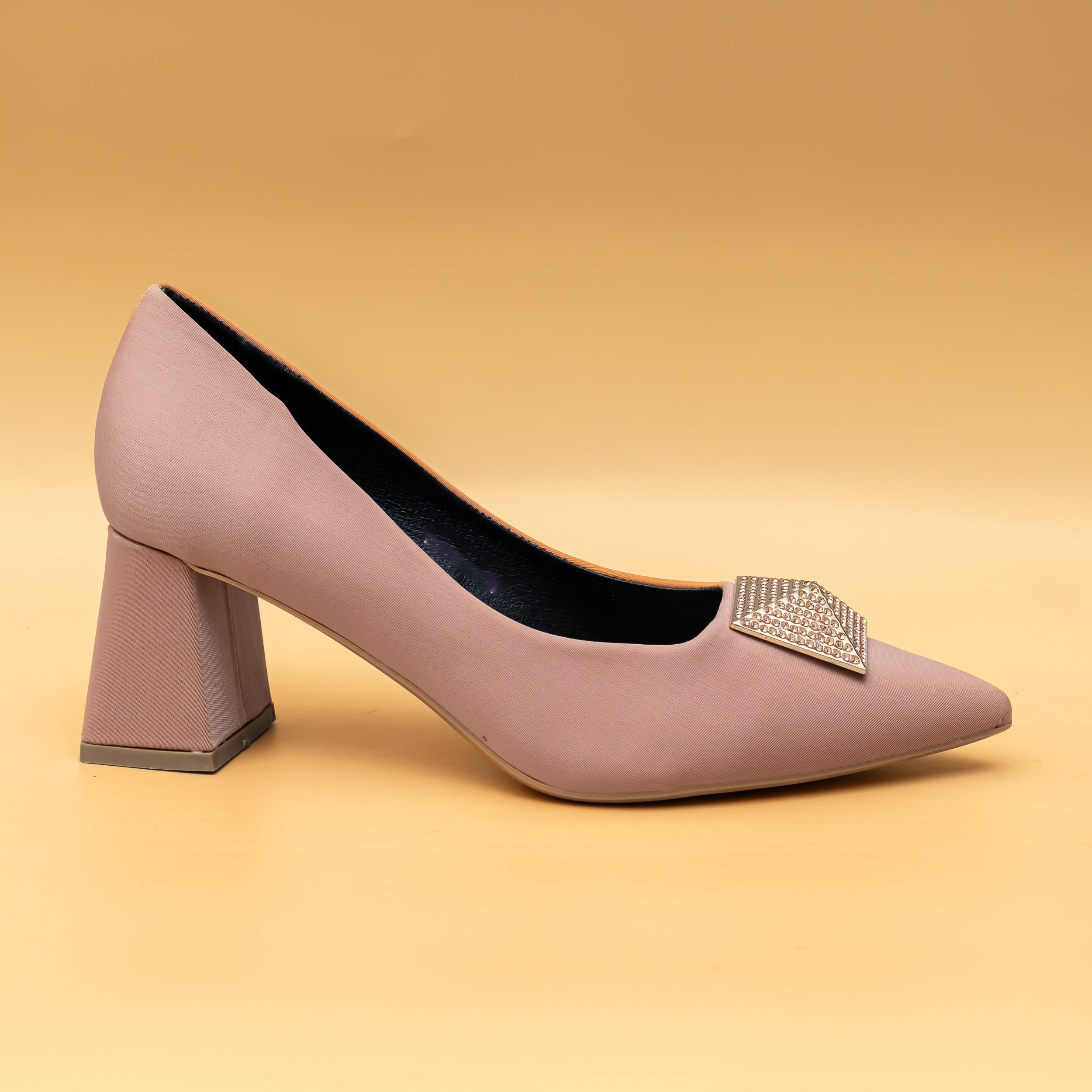 Pyramid Broach Pumps - Pink