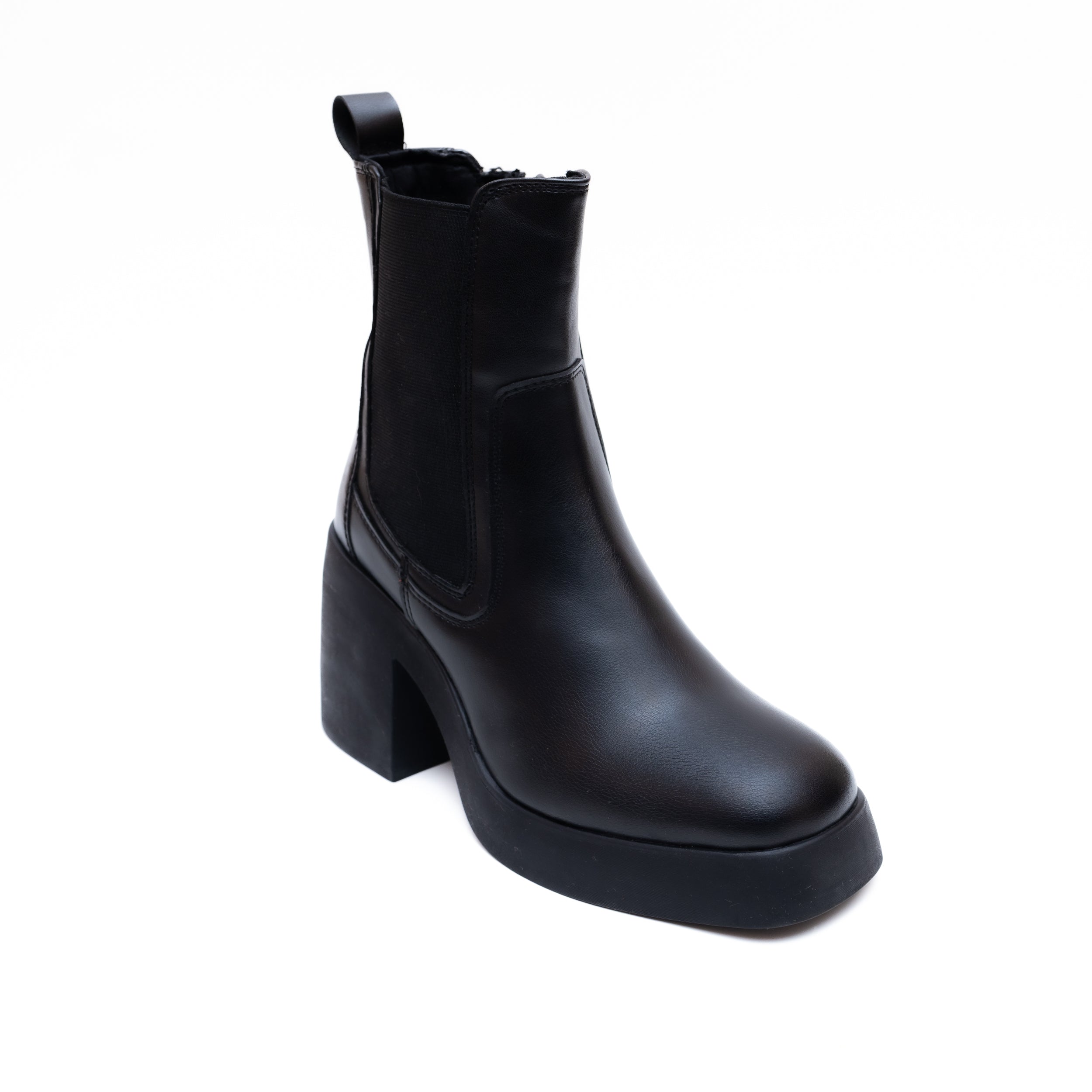 Chelsea Block Heel Boots - Black