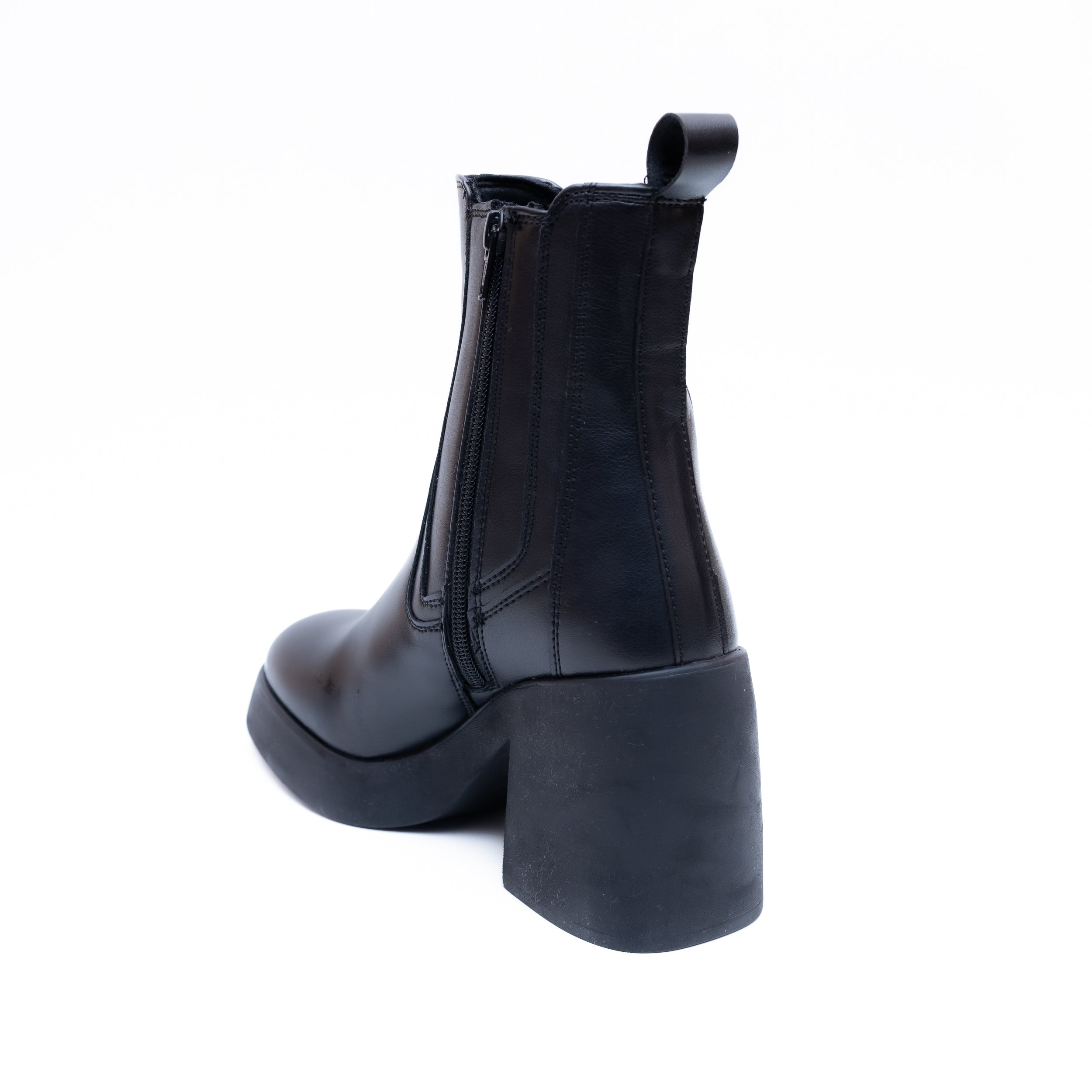 Chelsea Block Heel Boots - Black