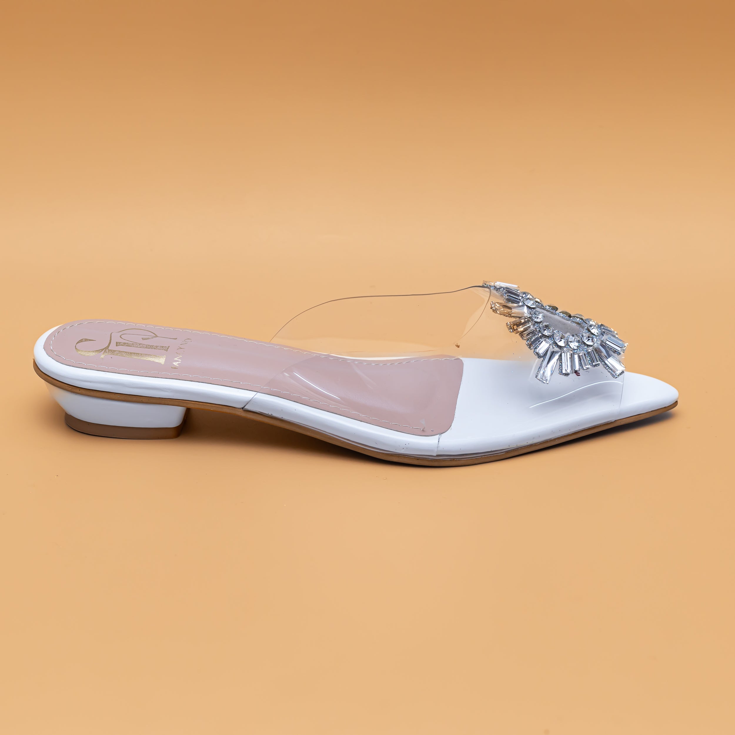 Amina Broach Flats - White