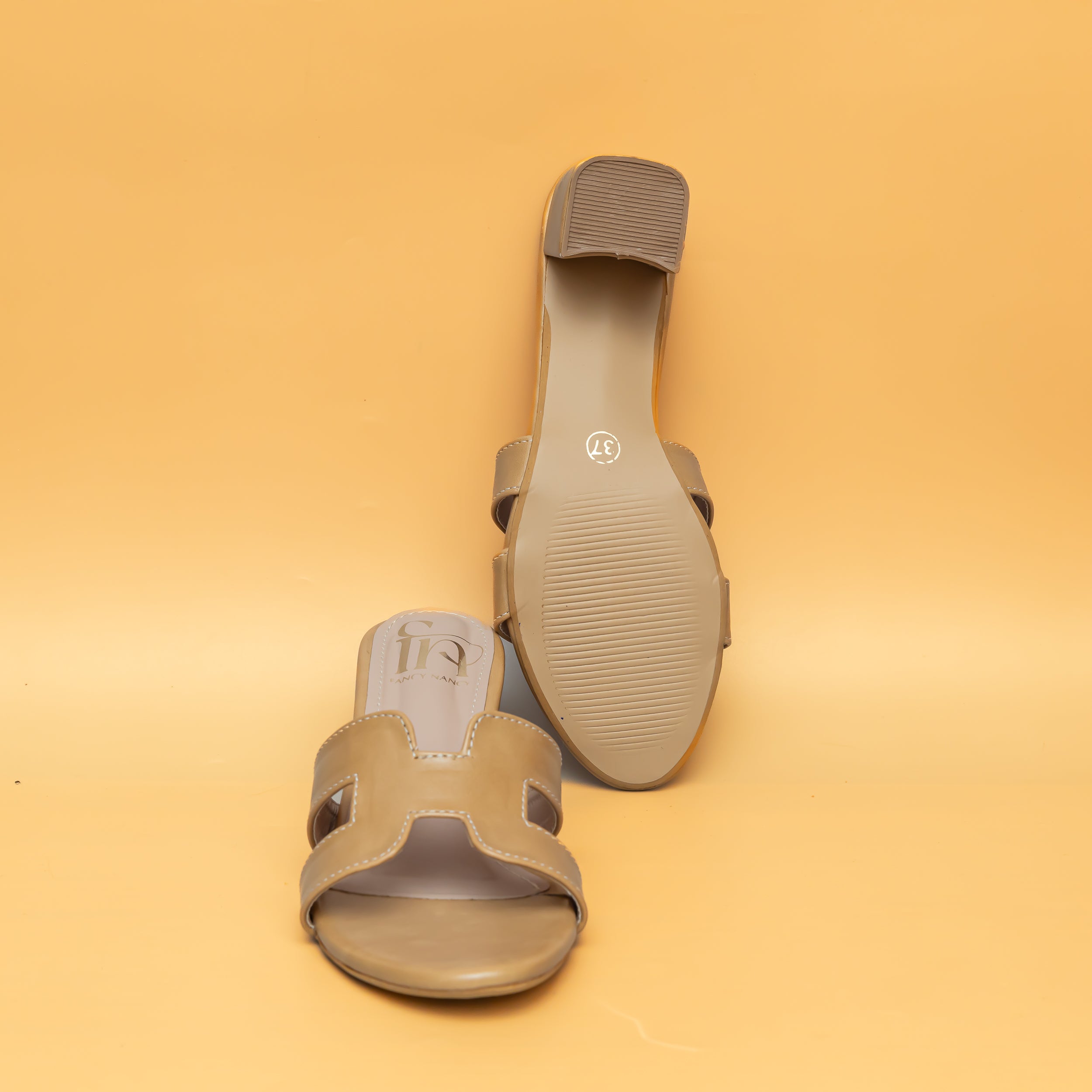 H Style Mules - Beige