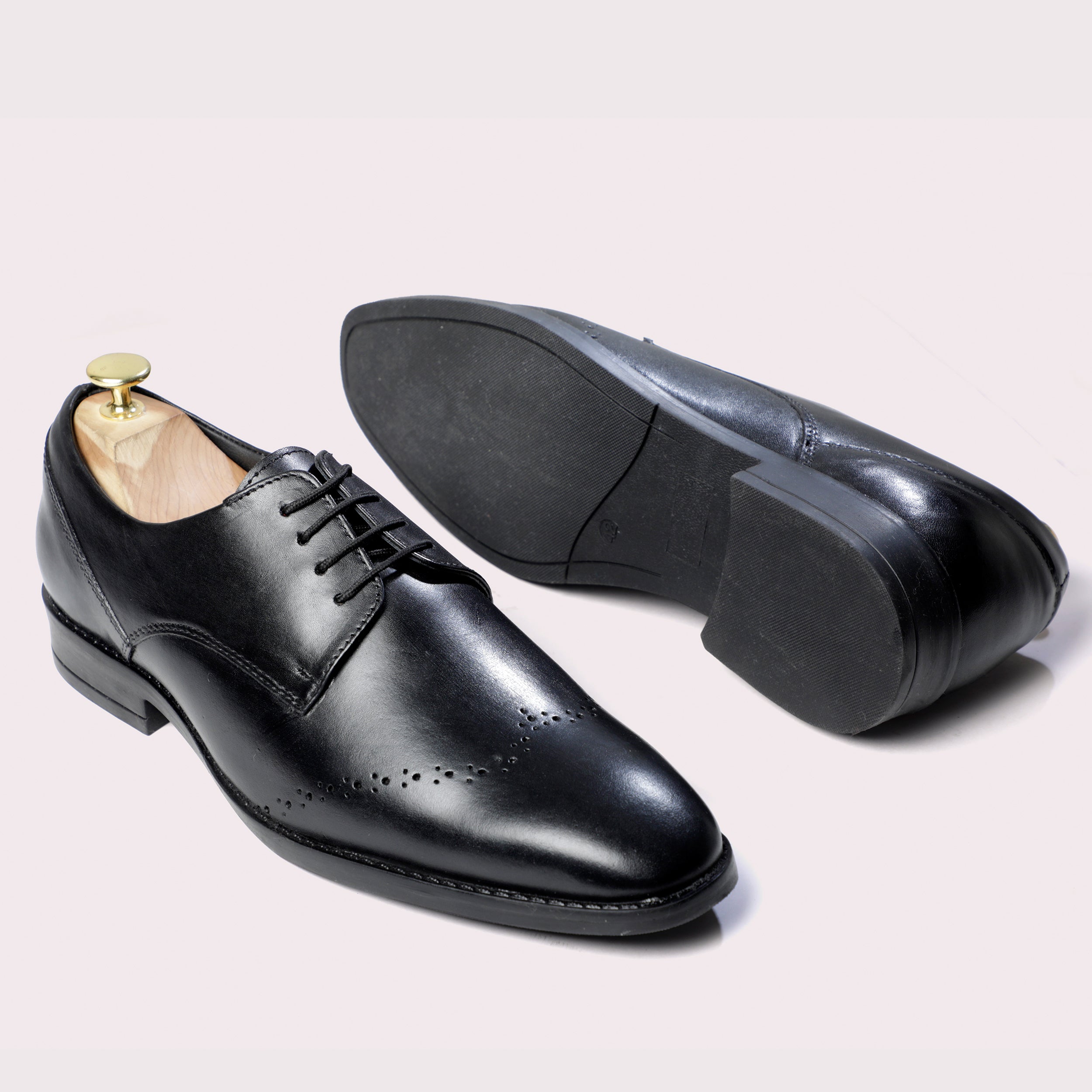 Rossy WingBrogued Derby - Black