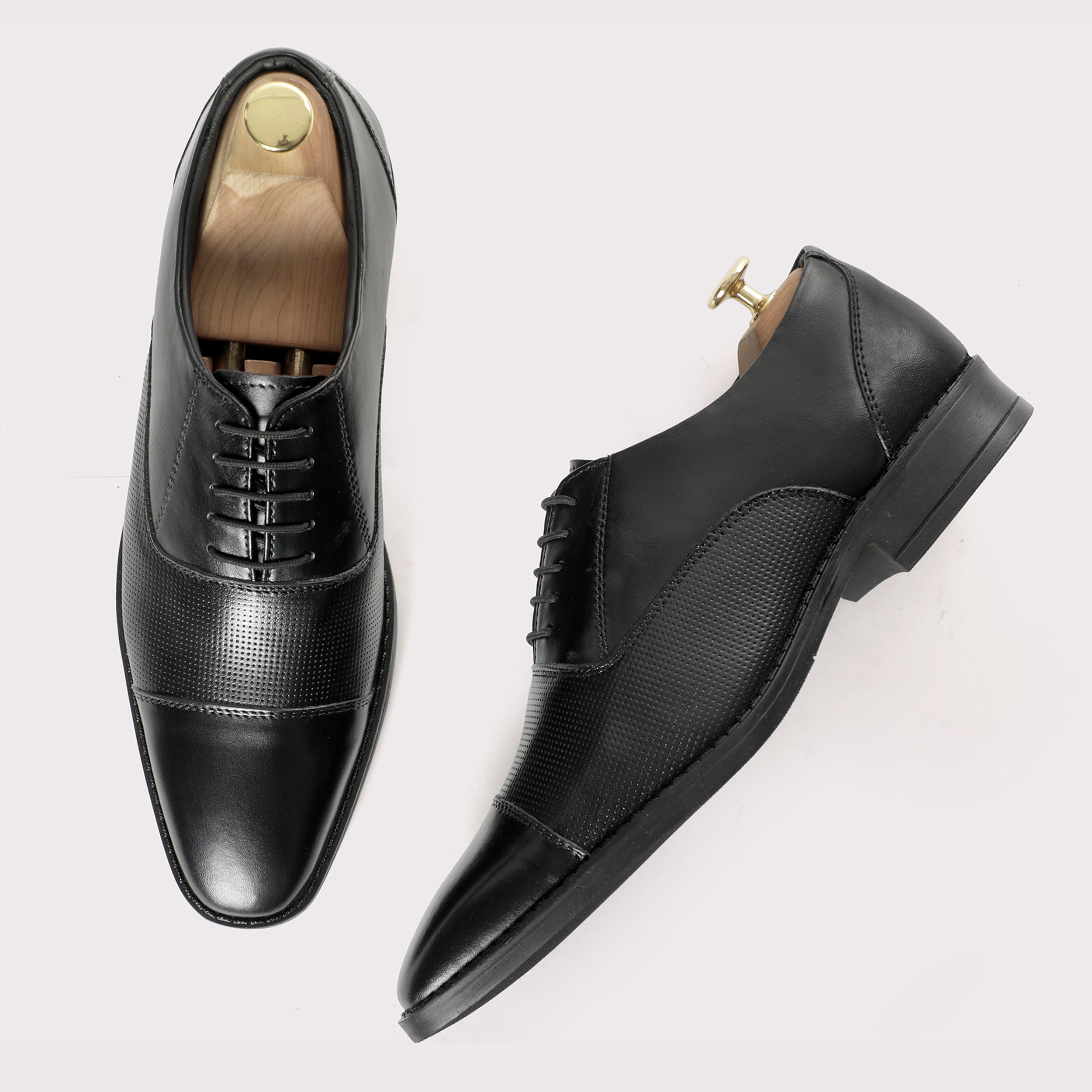 Specter Oxfords – Black