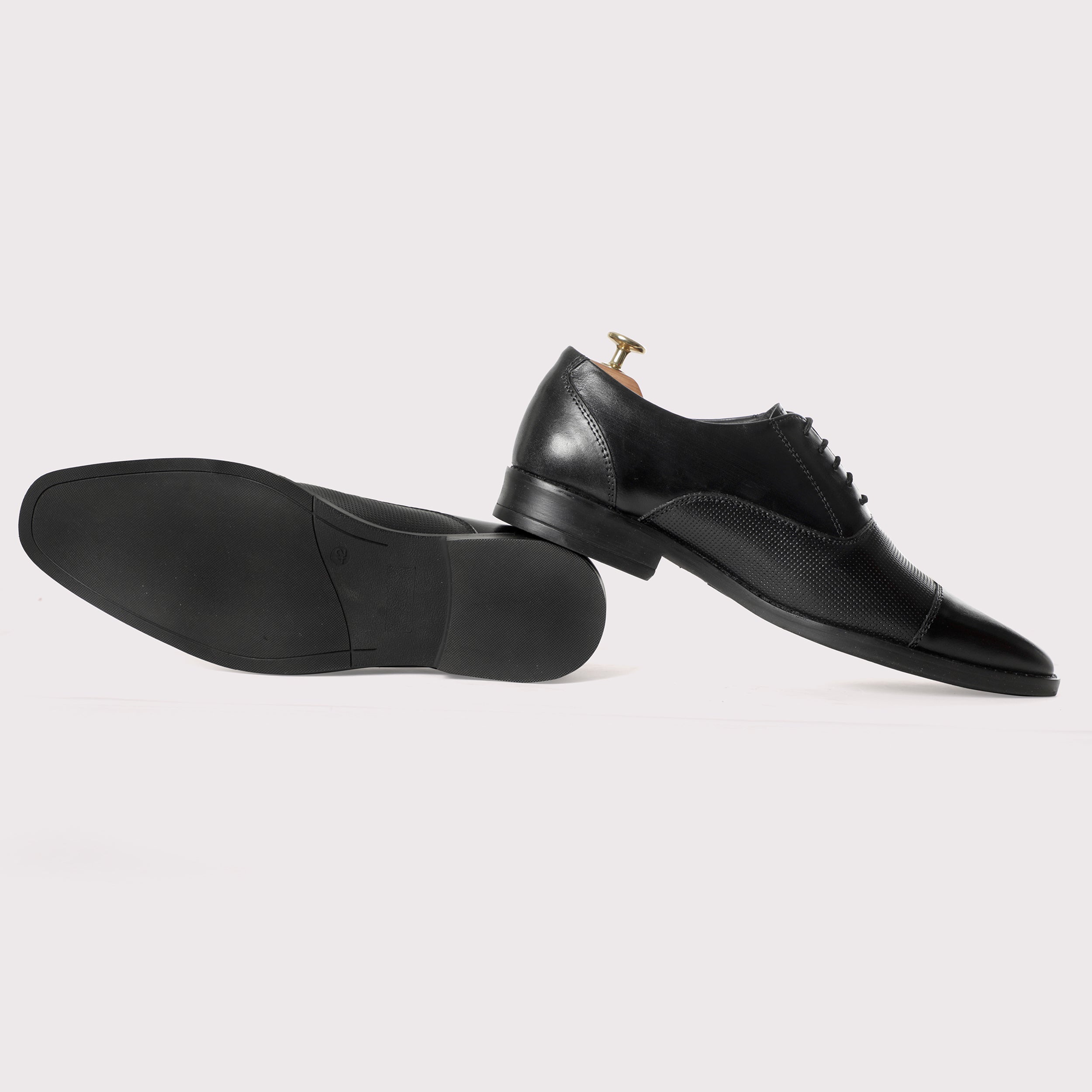 Specter Oxfords – Black