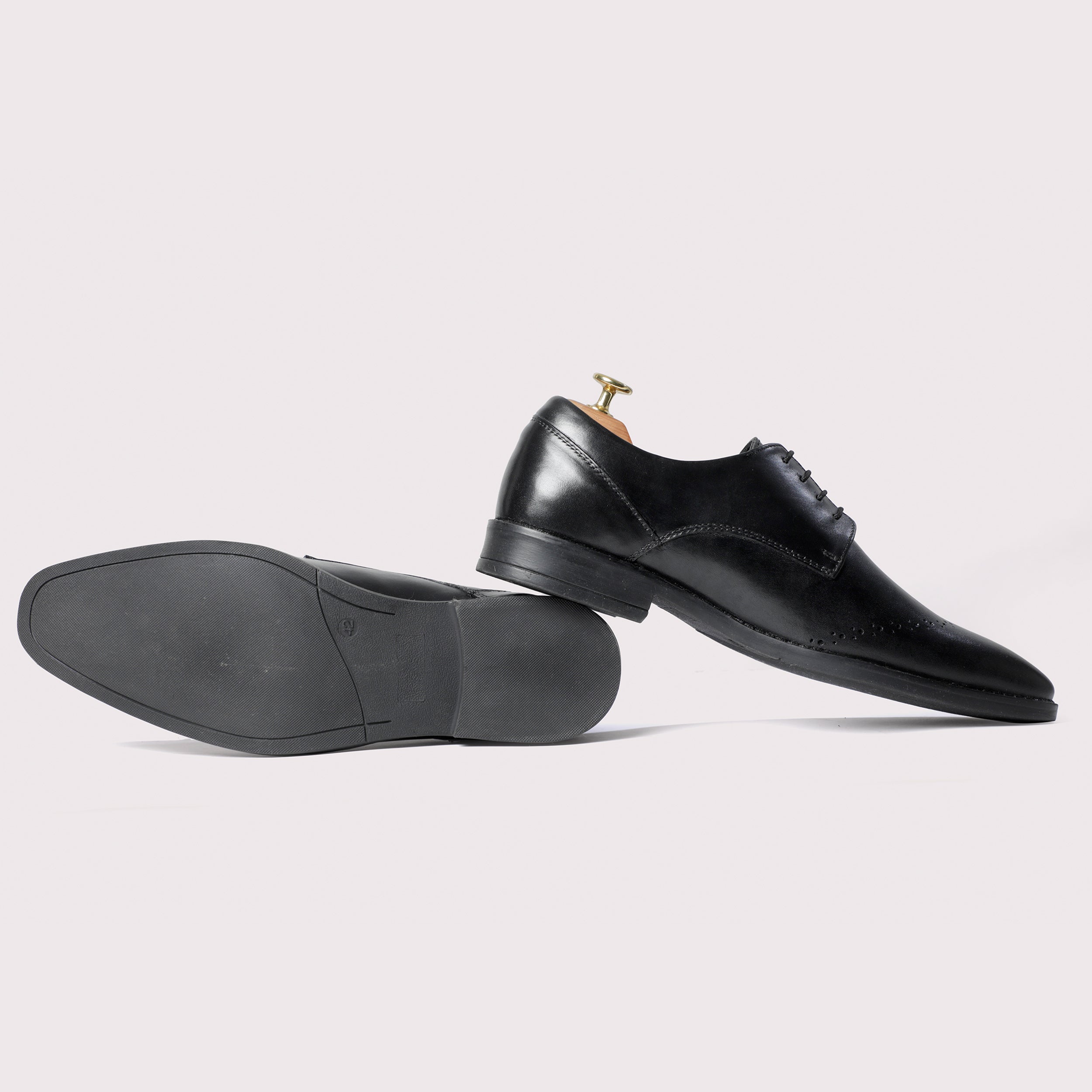 Rossy WingBrogued Derby - Black