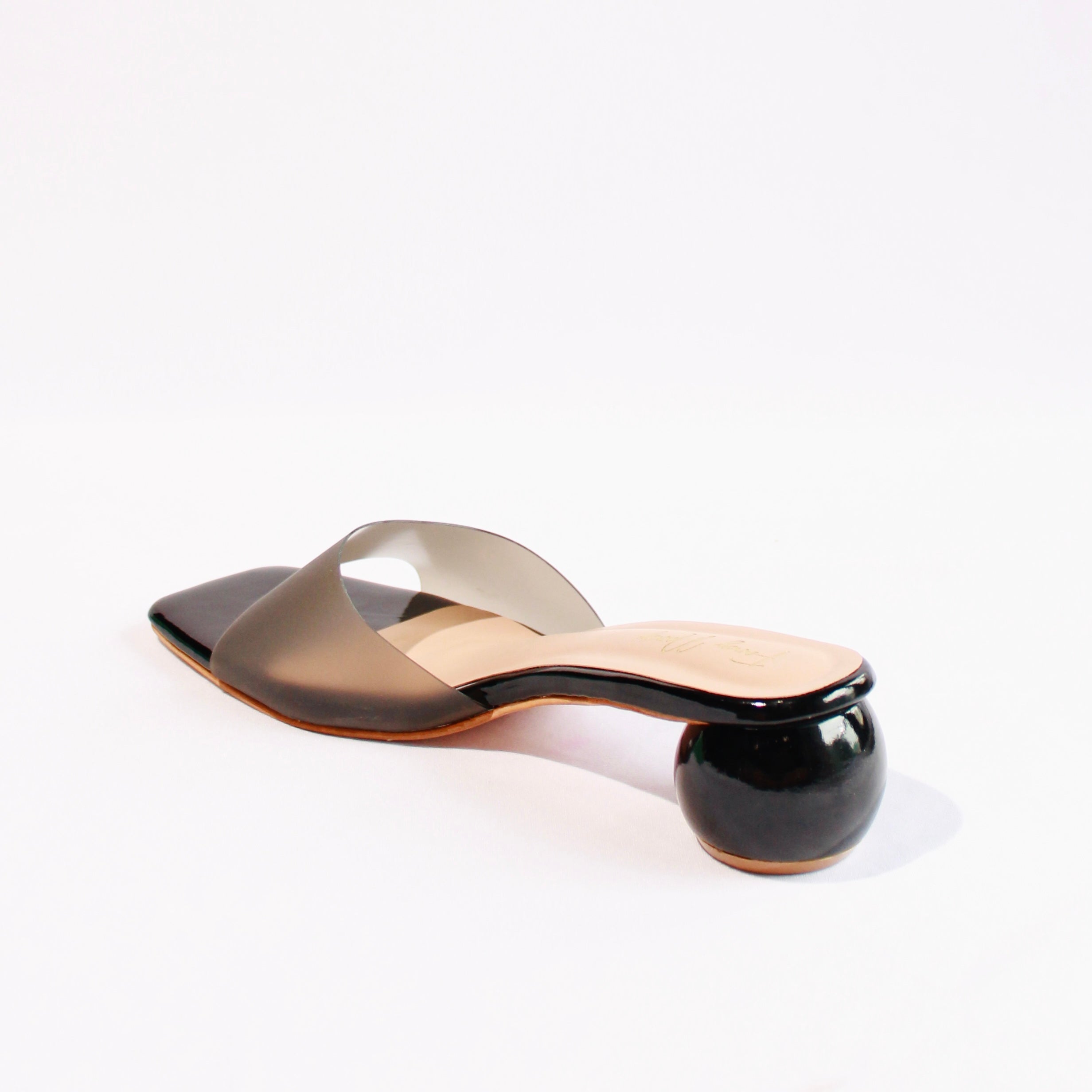 Round Heel Mules - Black